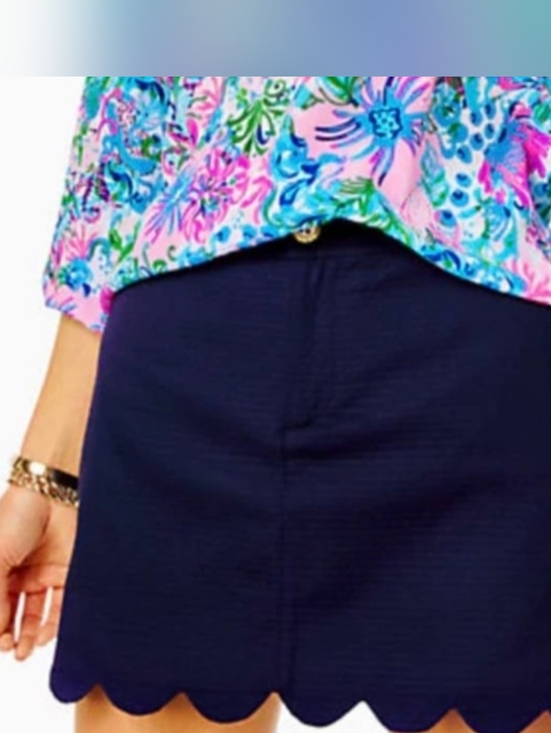 Lilly Pulitzer Pants - Lilly Pulitzer Colette Scallop Hem Skort Navy Size 2